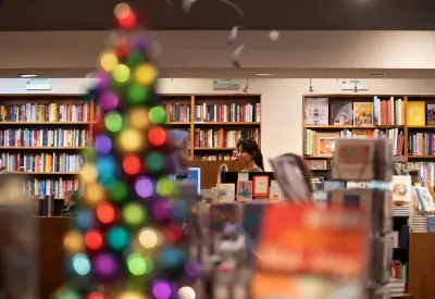 How is San Diego’s economy doing this holiday season?